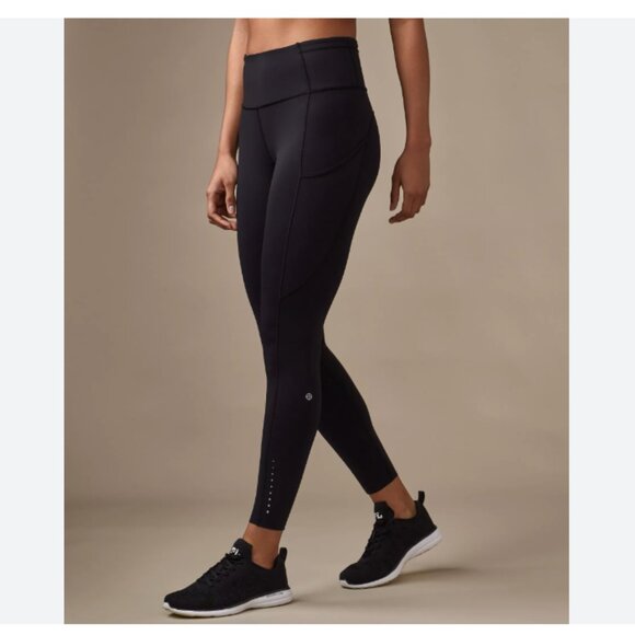 Lululemon Black Fast and free Leggings 8 pockets - Picture 1 of 7
